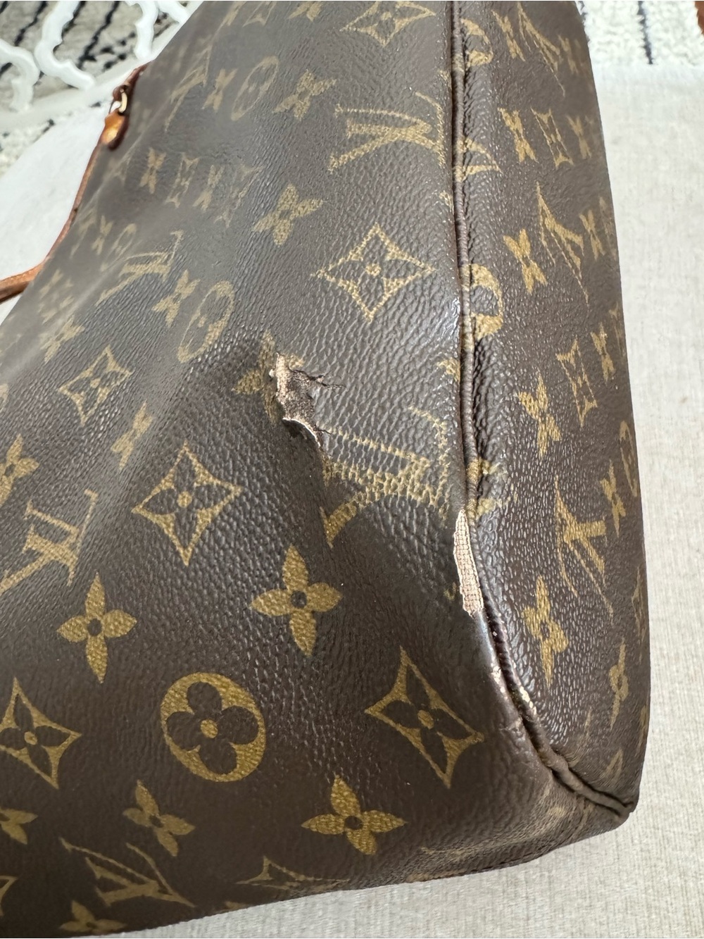 Authentic Louis Vuitton Monogram Mm Made in USA. ( COA ) SD4099 - Picture 14 of 14